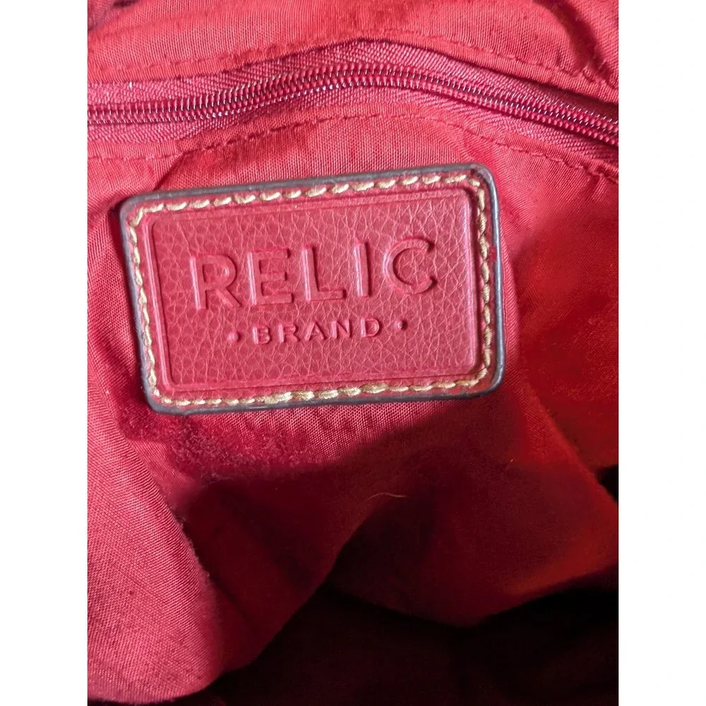 Relic by Fossil Burgundy Red Pebbled Crossbody Bag Organizer Purse Buckle Y2K